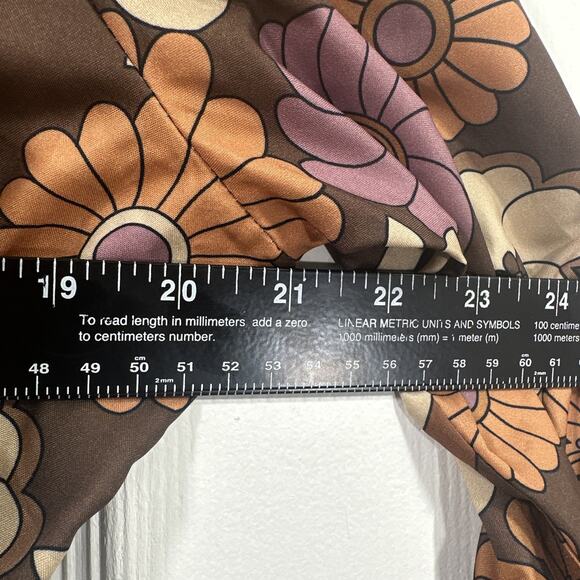 ROMWE Inspired Women's Floral Crop Top with Large Bell Sleeves Size XL - Picture 6 of 7